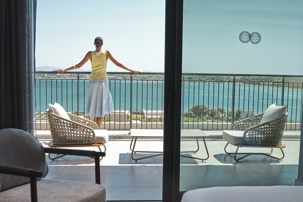 BARUT COLLECTION
