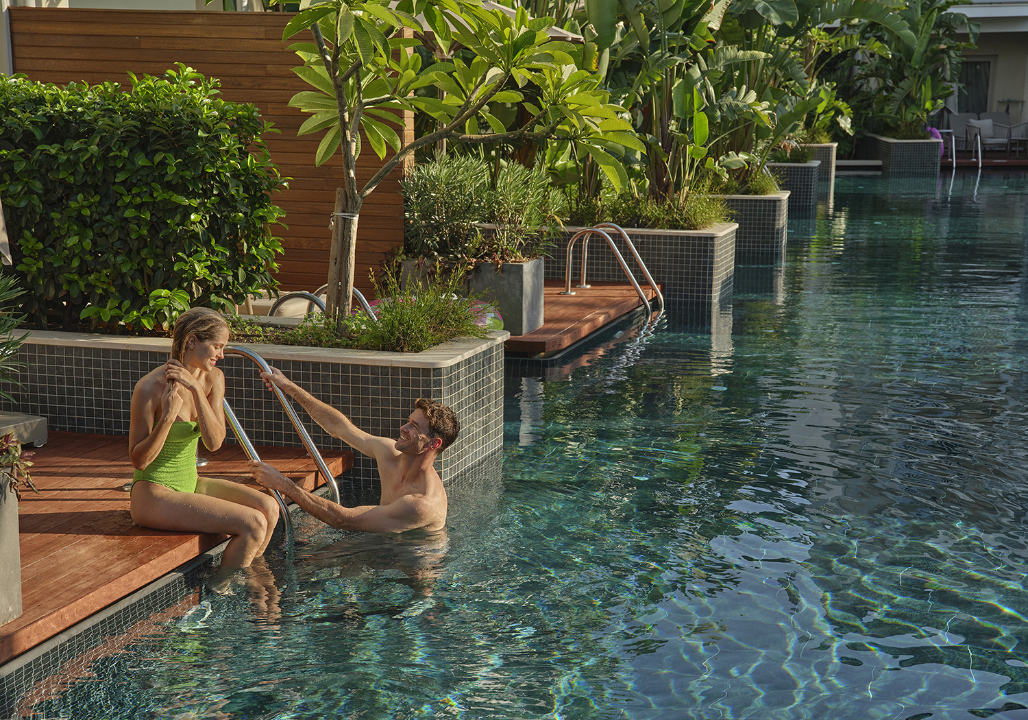 LARA BARUT COLLECTION 